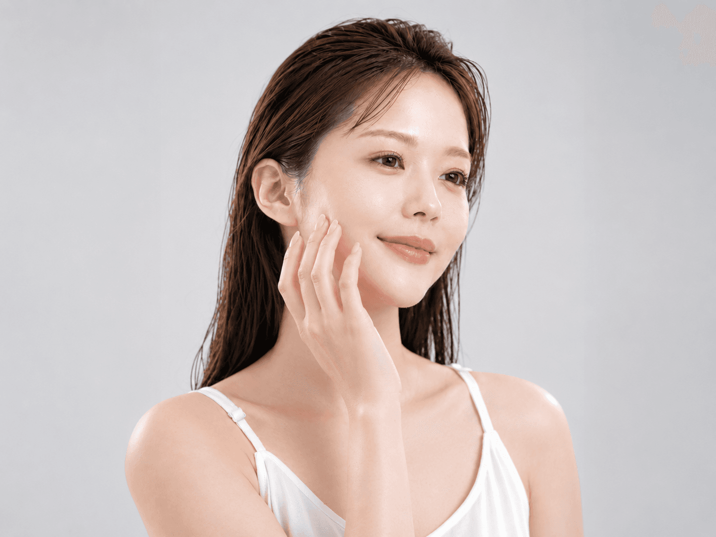 美容液を角質層まで届けるケア後のなめらかな肌